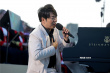 郎朗出席英国国王加冕音乐会 弹奏《花木兰》表情投入