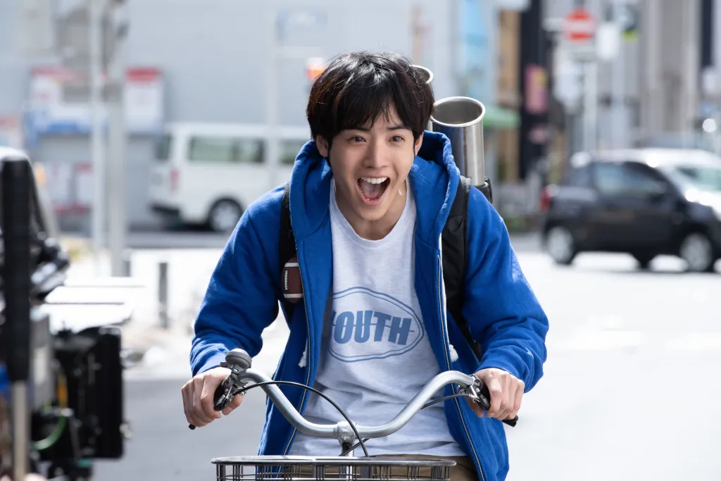 真人版《僵尸100》曝预告 赤楚卫二白石麻衣出演