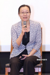 《傍晚向日葵》金鸡走进厦大 开启高校巡回展映