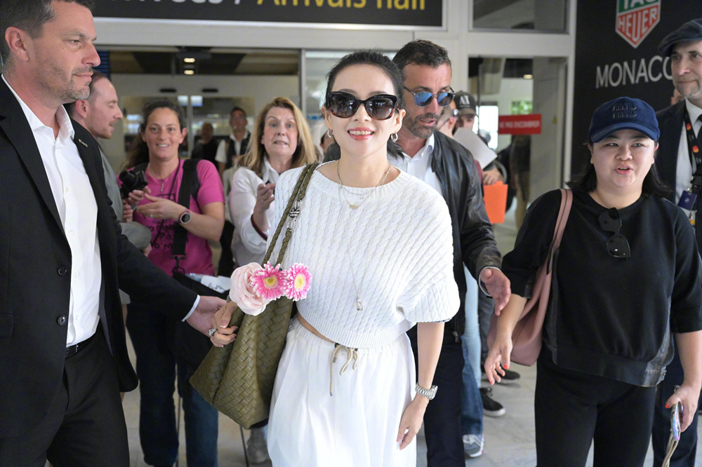 章子怡抵达戛纳！将出席新作《酱园弄》世界首映