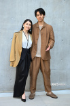 同框胡歌!片寄凉太、土屋太凤婚后首合体出席活动