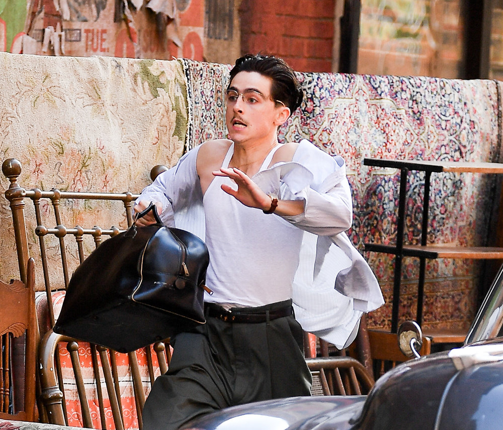 《至尊马蒂》“跑男”路透 甜茶拍摄躲车戏像抢劫