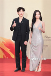 李庚希亮相金雞紅毯 成首位“00后”金雞獎最佳女主角