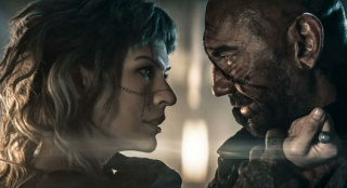 《在失落之地》曝预告 生化女×毁灭者=武力值UP_好莱坞_电影网_1905.com