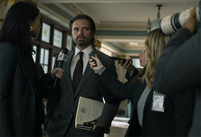 冬兵从政?《雷霆特工队*》曝新剧照 西装巴基亮相!