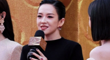 章子怡亮相華表獎入場式 稱新作即將與觀眾見面