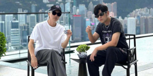 雙周茶會(huì)！周杰倫腳踩足球同框周星馳 有合作？