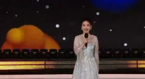 藍(lán)羽 李雪琴 閻鶴祥 楊樹林 黃才倫 表演歌舞《喜聚遼寧，快樂滿屏》