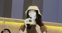 周冬雨看浪浪山的小妖怪淚目了