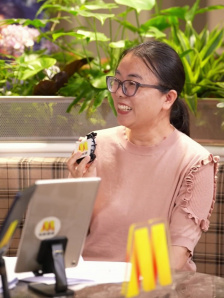 观众：没想到张子枫小小身板这么能打