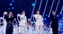 2025大湾区电影音乐晚会  苏醒等人合唱《夜空中最亮的星》