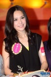 钟欣桐否认TWINS解散 坦言不是“黑面女神”