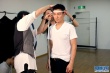 获时装大师“贴身”服侍 刘德华演唱会即将开演